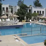 מלון Bronze 3*